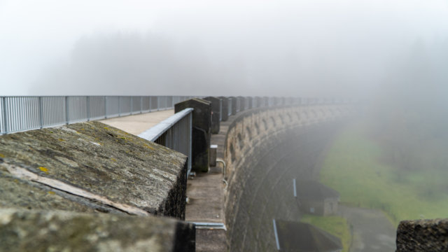 Lingese-Talsperre im Nebel Lingese-Talsperre im Nebel