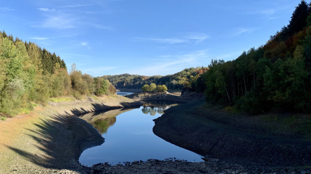 wenig Wasser in der Wupper-Talsperre, Okt. 2018 wenig Wasser in der Wupper-Talsperre, Okt. 2018