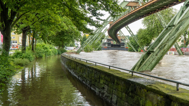 Hochwasser Juli 2021 (hier: Wuppertal-Barmen) Hochwasser Juli 2021 (hier: Wuppertal-Barmen)