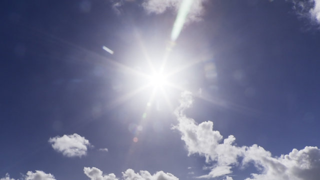Gleißende Sonne Gleißende Sonne
