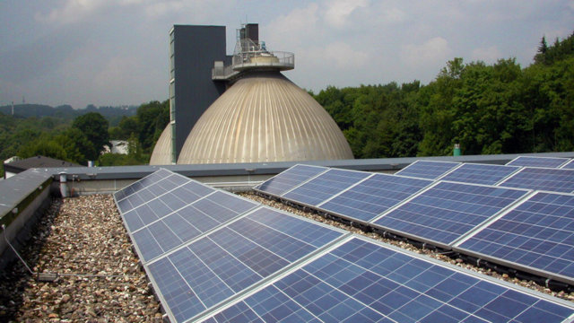 Fotovoltaikanlage im Klärwerk Kohlfurth Fotovoltaikanlage im Klärwerk Kohlfurth